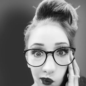 Meet your Posher, Natalie